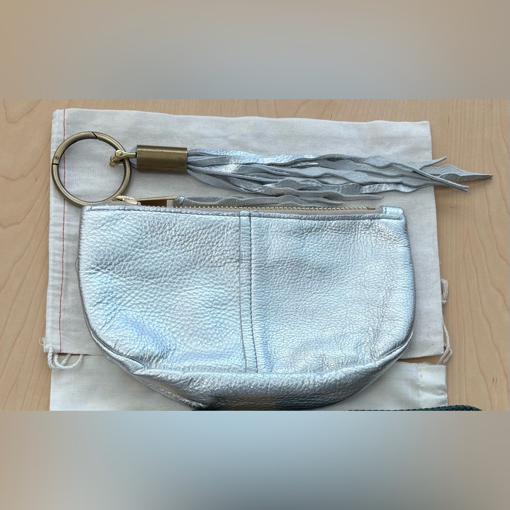 Wildwood Oyster Co Silver Tassel - Picture 2 of 2
